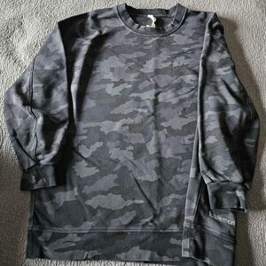 lululemon athletica Gray Camo Sweatshirt